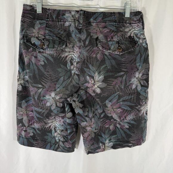 American Eagle Shorts Men's 30 Black Floral Hawaiian Chino Next Level Stretch - Picture 8 of 11